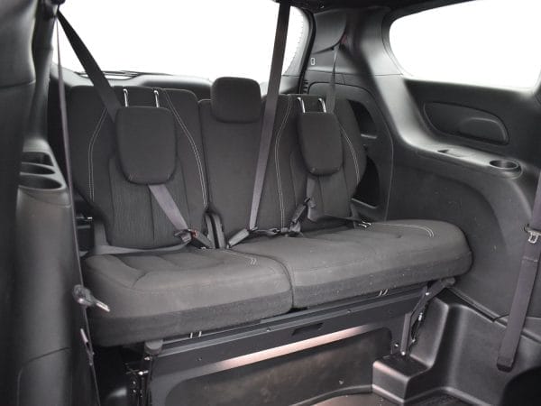 2023 Chrysler Pacifica Touring BraunAbility Xi Power Infloor Ramp backseats