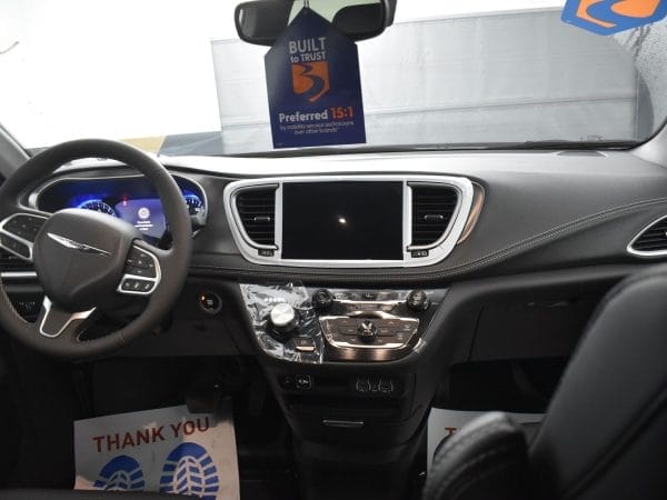 wav-2C4RC1BG3SR570906-12 wav-2C4RC1BG3SR570906-12