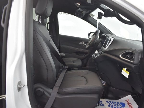 wav-2C4RC1BG3SR570906-8 wav-2C4RC1BG3SR570906-8