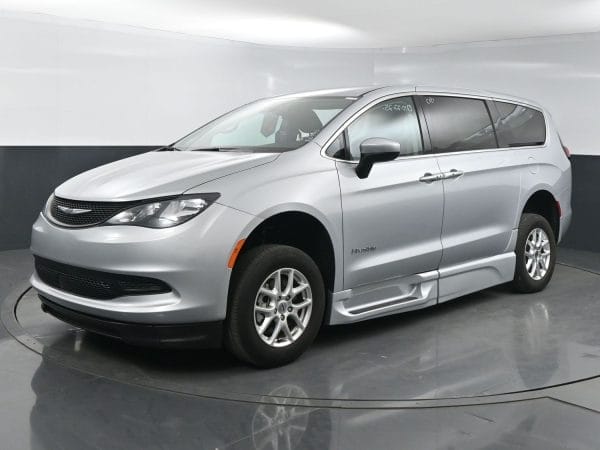 wav-2C4RC1CG7PR603380-2