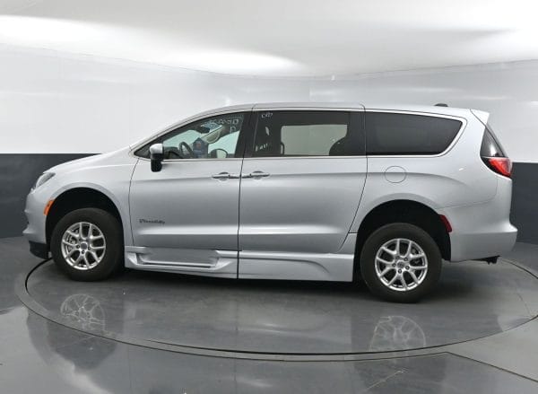 wav-2C4RC1CG7PR603380-3 wav-2C4RC1CG7PR603380-3