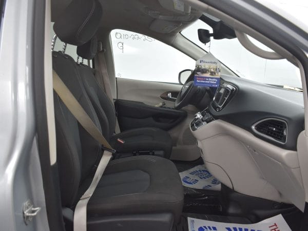 wav-2C4RC1CG7PR603380-8